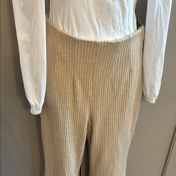 NWT Halara outfit size small - Picture 3 of 13